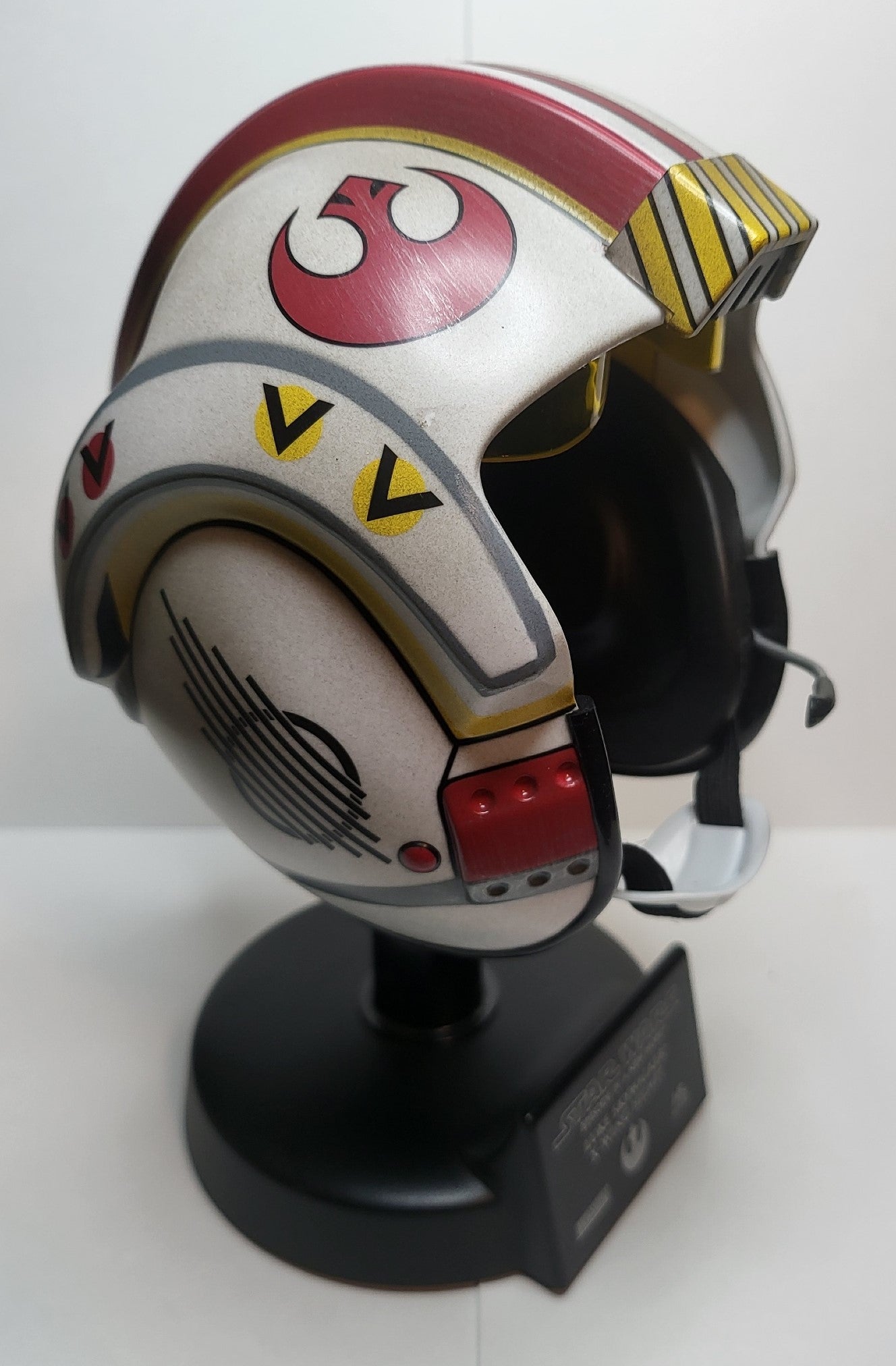 MASTER REPLICA LUKE SKYWALKER X-WING HELMET MINI